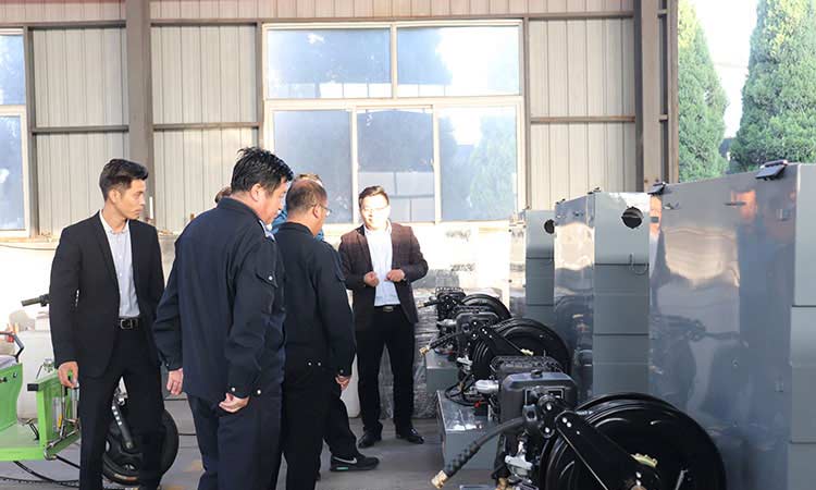 1639721555103792.jpg 0.jpg