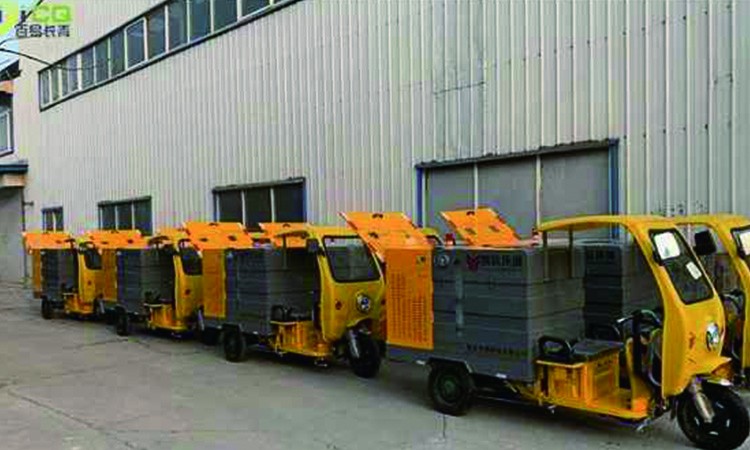 百易環(huán)保小型高壓清洗車物業(yè)小區(qū)工廠道路清洗機(jī)