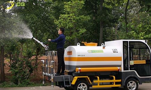 降塵霧炮灑水車適合景區(qū)使用嗎?