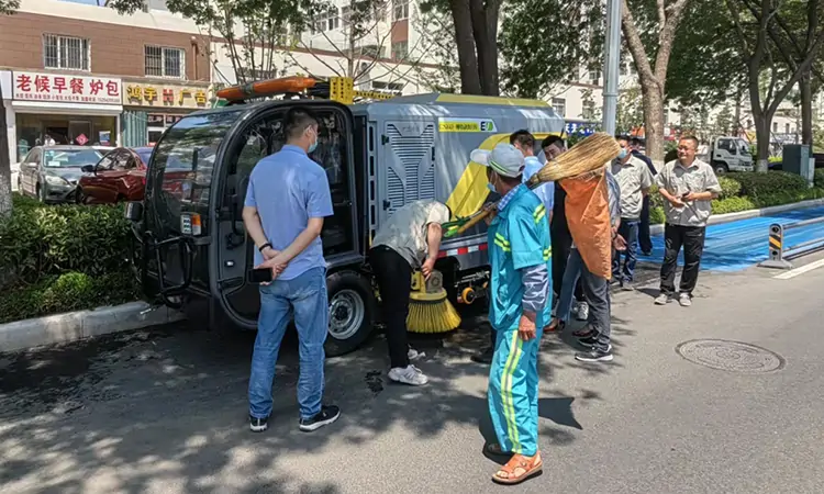 洗掃車(chē) 小型洗掃車(chē)