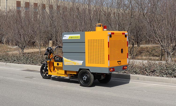 高溫高壓清洗車 三輪高溫高壓清洗車