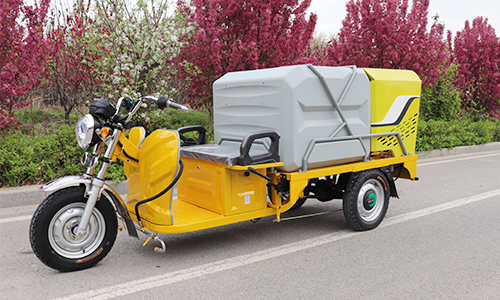 小型電動三輪高壓清洗車小區(qū)使用更經(jīng)濟(jì),清潔高效省人工