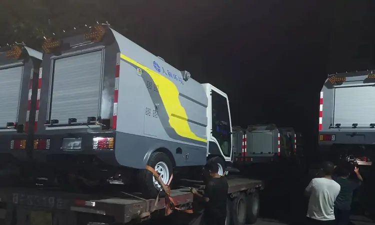 四輪高壓清洗車 四輪高壓清洗車