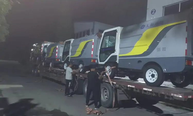 四輪高壓清洗車 四輪高壓清洗車