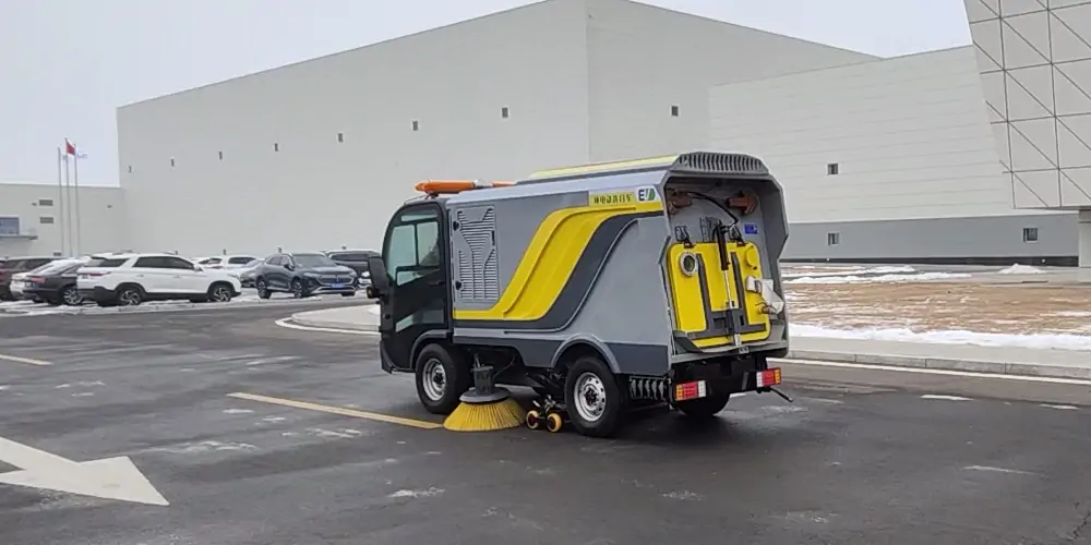 道路洗掃車_路面污漬清潔“專家”_電動洗掃車_環衛洗掃車_小型洗掃車 道路洗掃車_路面污漬清潔“專家”_電動洗掃車_環衛洗掃車_小型洗掃車