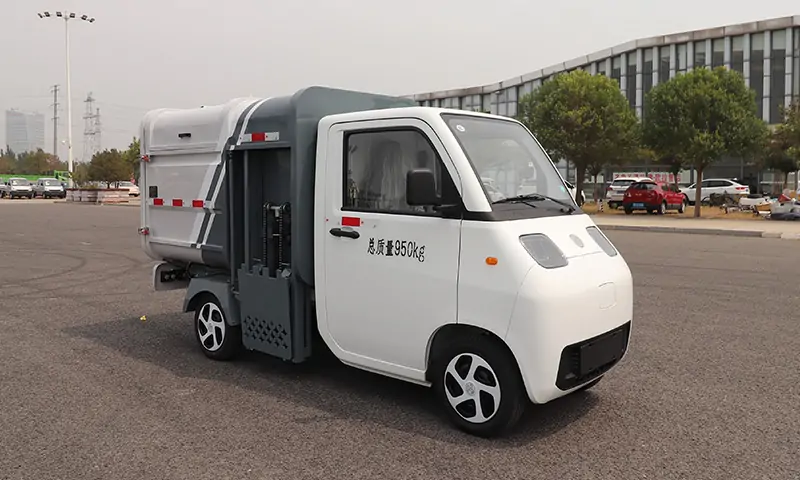 新能源四輪垃圾清運車：高效環保，助力城市清潔